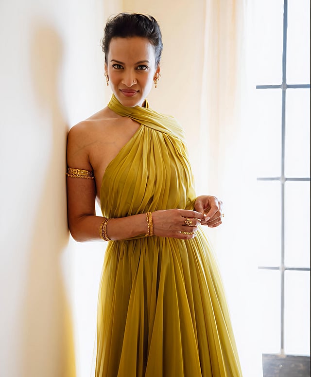 Over the years, she’s moved easily between worlds — classical and contemporary, East and West, tradition and risk