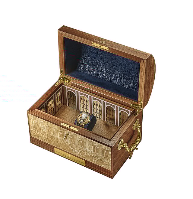 Montblanc's Star Legacy Suspended Exo Tourbillon Château de Versailles - coffret