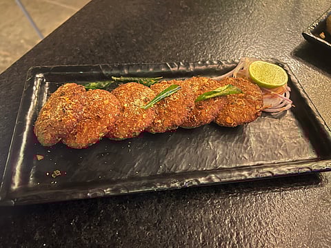 If you’re up for trying something offbeat, we’d recommend the Cinnamon pineapple