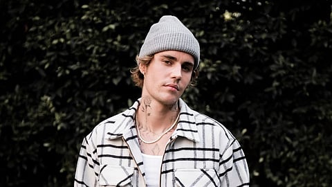 Justin Bieber’s sudden drop in followers fuels wild fan theories