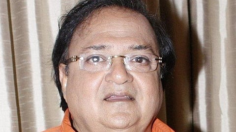 Rakesh Bedi reacts on kissing controversy