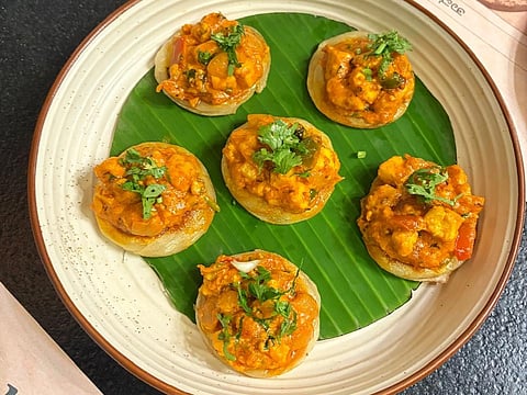 From the main course section, we paired the epic ghee roast paneer curry with delectable Neer dosa