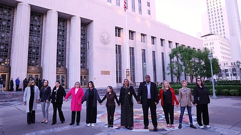 Experts explain compulsive scrolling and how to regain balance