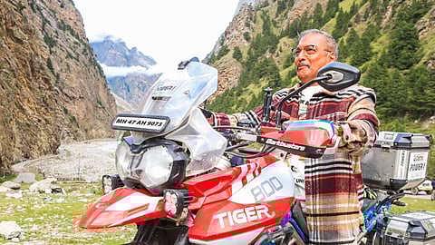 Paresh Rawal talks about the time when Nana Patekar asked a producer to wash utensilis