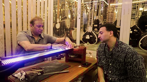 Rishab Rikhiram Sharma To Debut India’s First Next-Gen LED-Powered Electric Sitar At His India Tour