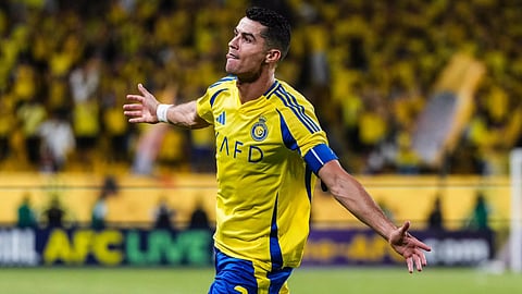 Cristiano Ronaldo played despite being sick, ended up vomiting