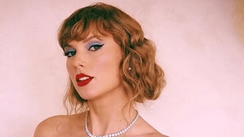 Here’s the story behind Taylor Swift’s Love Story