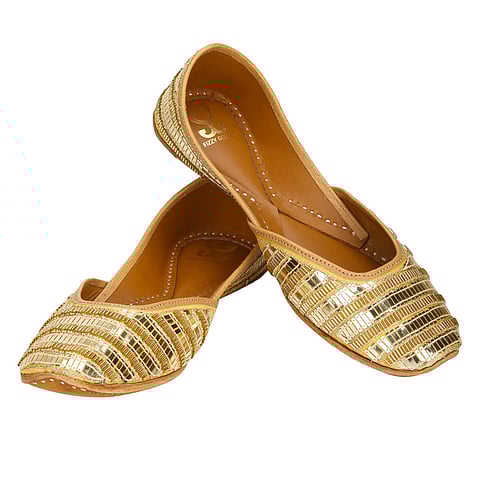 In her shoes: Fizzy Goblet's festive capsule is here!