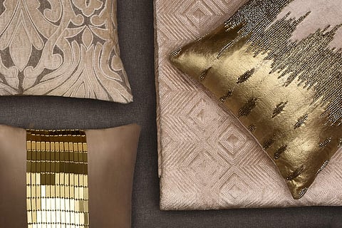 Bedsheets in rich velvet, silk, chambray and linen