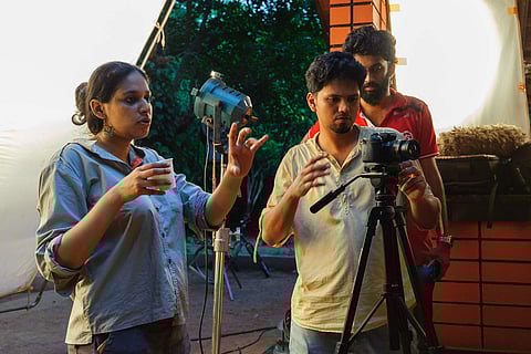 directors_working_still_eye_test_1