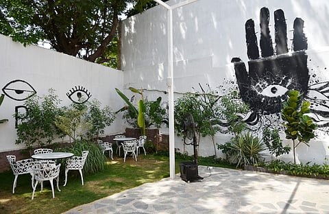 A little hint of surreal