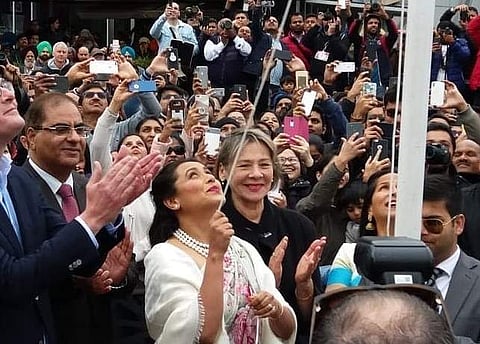 Rani Mukerji hoists the Indian national flag