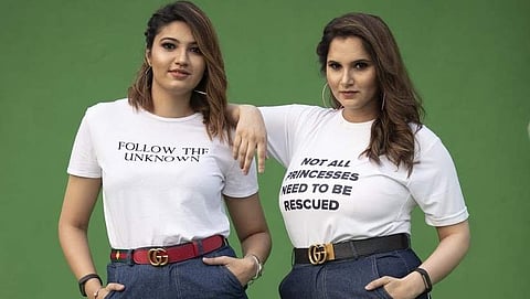 Anam Mirza with her sister, Sania Mirza