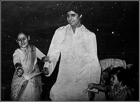 Amitabh and Jaya in a throwback pic (Photo: IANS/Internet)