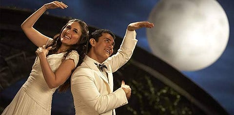 Aamir and Kareena in 3 Idiots
