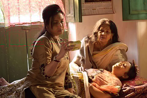 A still from the movie Parcel