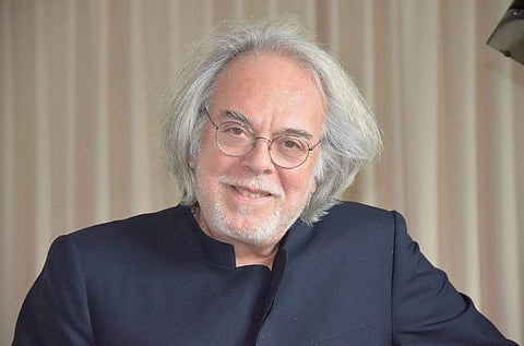 Artist Luciano Bellini has been performing since 1982