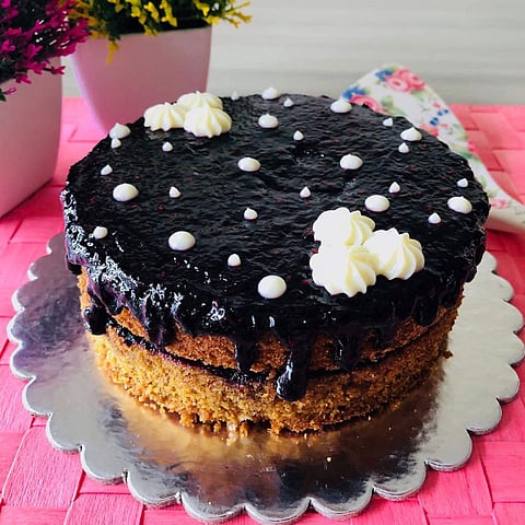 Vanilla sponge with a mixed berries compote