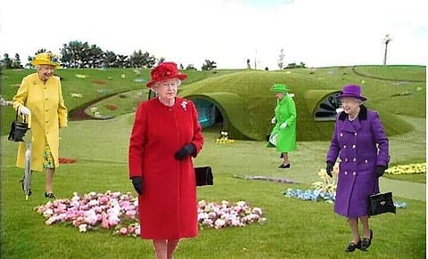 Elon Musk tweets (Source: Internet)