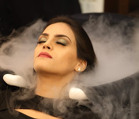 The process uses fumes as cold as -196 degrees Celsius to detox the scalp and stimulate collagen