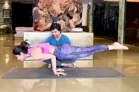 Shilpa Shetty does the Mayurasana (Photo: IANS)