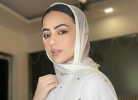 Former Bigg Boss contestant and actress Sana Khan has declared that she is quitting the world of showbiz in order to serve humanity and follow the path of her creator.