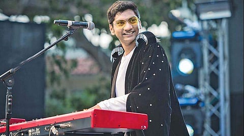 Siennor performs live from Corner House Studios