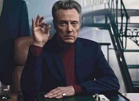 Oscar-award winning actor, Christopher Walken, doesn't own a cellphone or computer