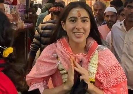 Sara Ali Khan was seen walking the crowded streets of Varanasi