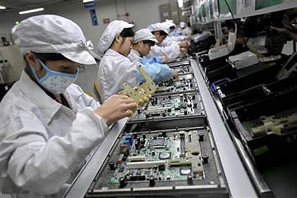 Due to a positive coronavirus case, Samsung temporarily moves smartphone production to Vietnam