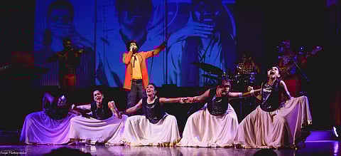 A still from Baemaani