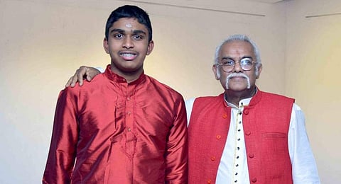 Karthik Iyer with Pandit Tarun Bhattacharya