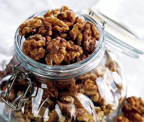 Walnut trail mix