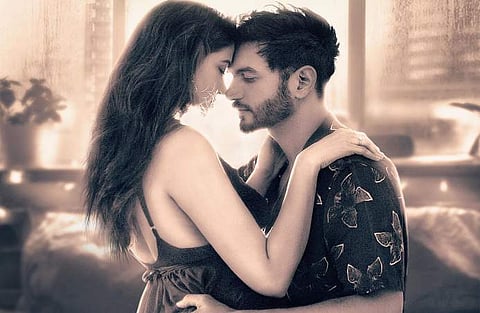 Poster of Tere Nashe Mein Choor