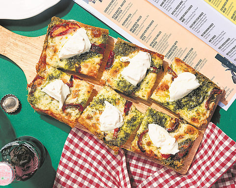 Pesto burrata pizza