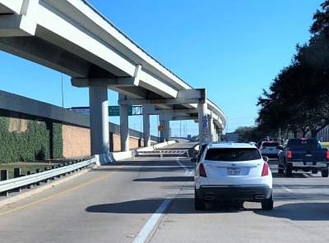 US-based rental car company Hertz orders 1 lakh Teslas worth $4.2 bn