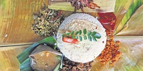 Along with his parents, Kochi-based filmmaker Praveen Menon started the part-time venture ‘Meenu’s Lunch Box’.