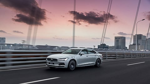 Volvo S90 sedan