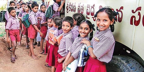 Students of Sarada Vidyalayam, Kakinada, Andhra Pradesh. (Photo| EPS)