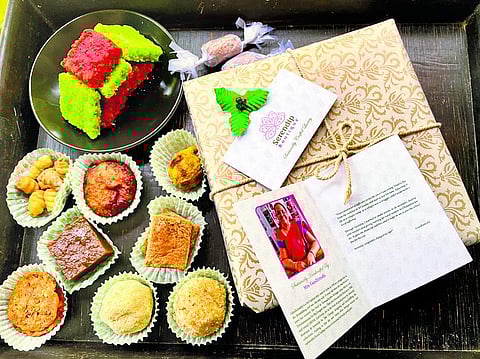 Sweet box from Yalpanam by Serendip