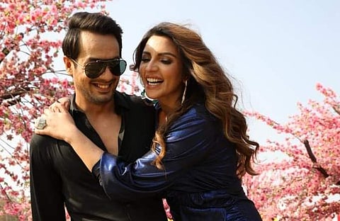 Gaurav S Bajaj known for his act in Piya Rangrezz, fires it up with Shama in Hawa Karda