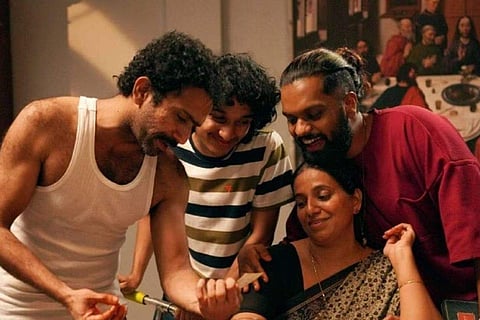 While on twins, the imagery becomes a recurring thing throughout the film