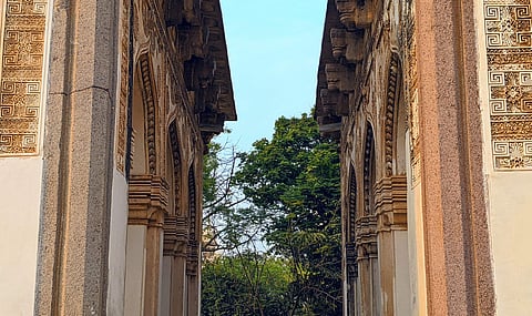 Around the Qutub Shahi tombs