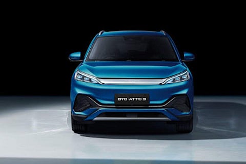 The car is equipped with a panoramic sunroof with electric slide and anti-pinch features