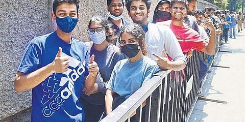 Cricket enthusiasts queue up to purchase tickets for the upcoming Test match at Chinnaswamy Stadium on Sunday | Shriram BN