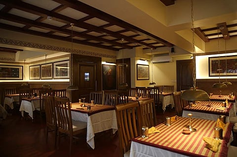 Aaheli Sarat Bose Road