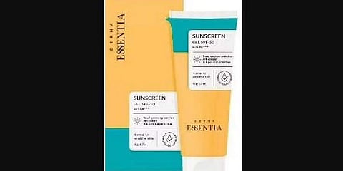 Sunscreen Gel SPF 50 by Derma Essentia