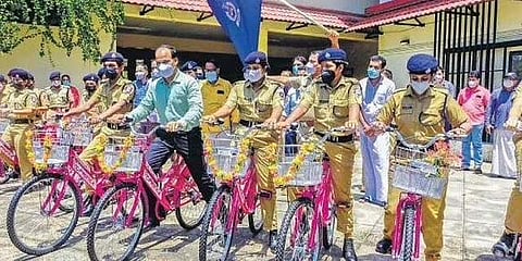 IG P Vijayan with student police cadets during an event