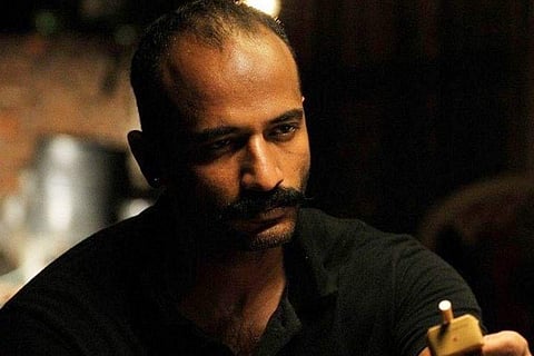 The film will follow some events that take place in a police station over a night.