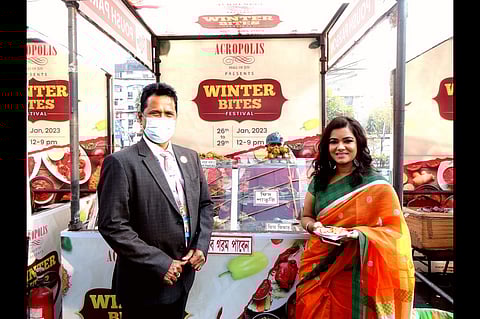 Actress Sonalee Chaudhuri and General Manager K Vijayan at the inauguration